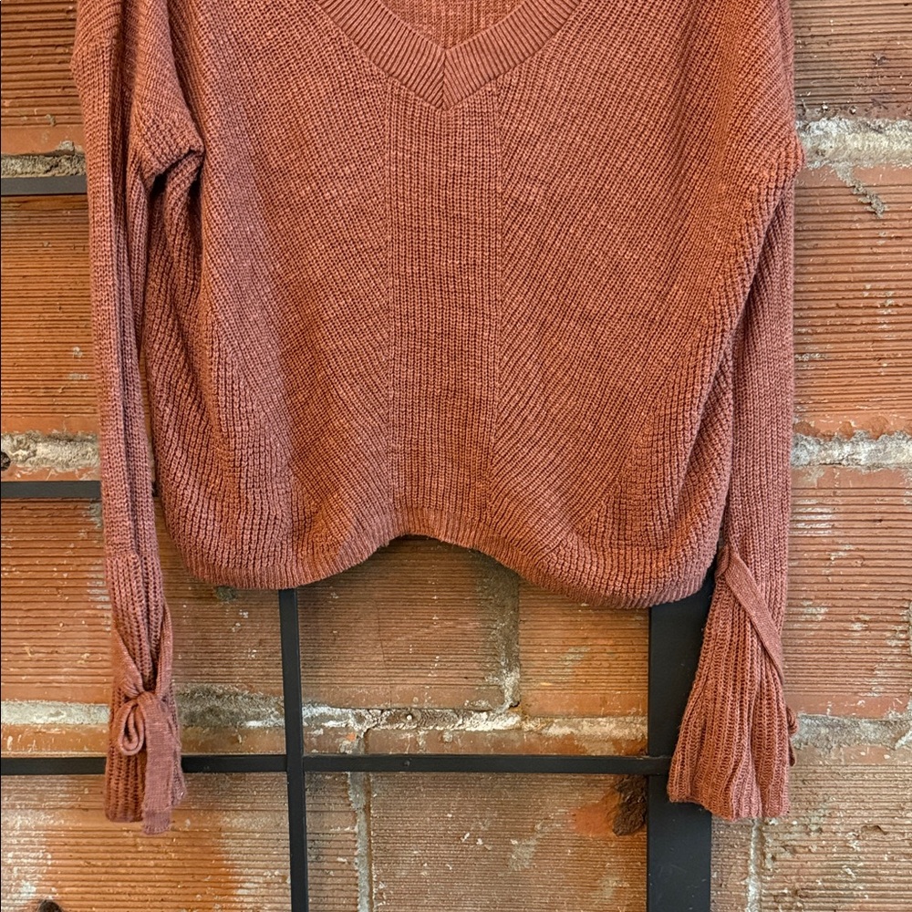 Express Rust Knit Sweater - Picture 3 of 5